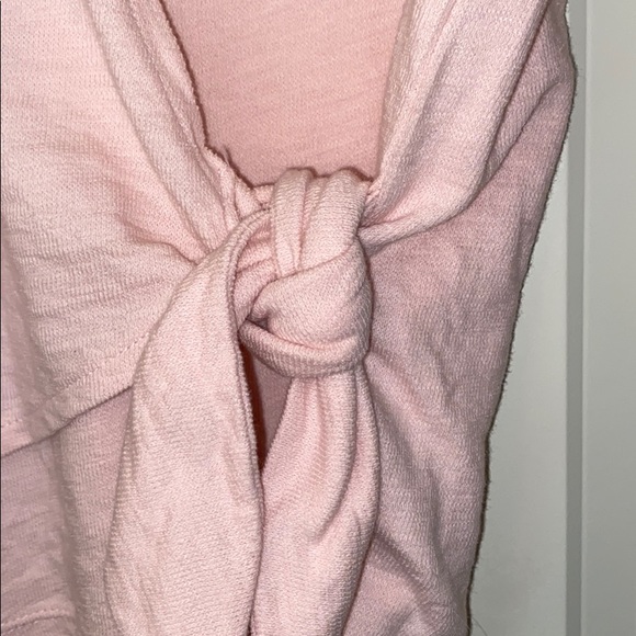 Pink wrap top - Picture 2 of 3